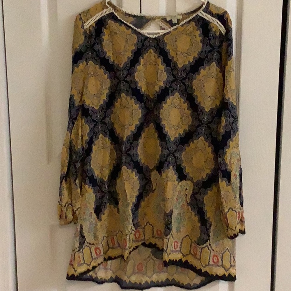Kori America Top Size Medium